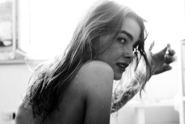 Bambi Northwood Blyth Topless 07 TheFappening.nu 