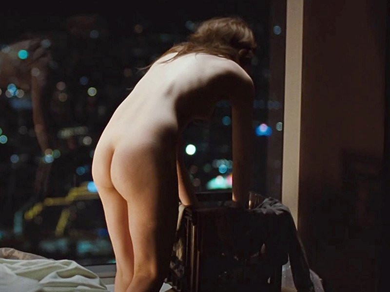 Emily Browning Naked.