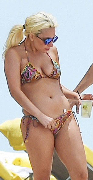 Lady Gaga in Bikini 28 TheFappening.nu 