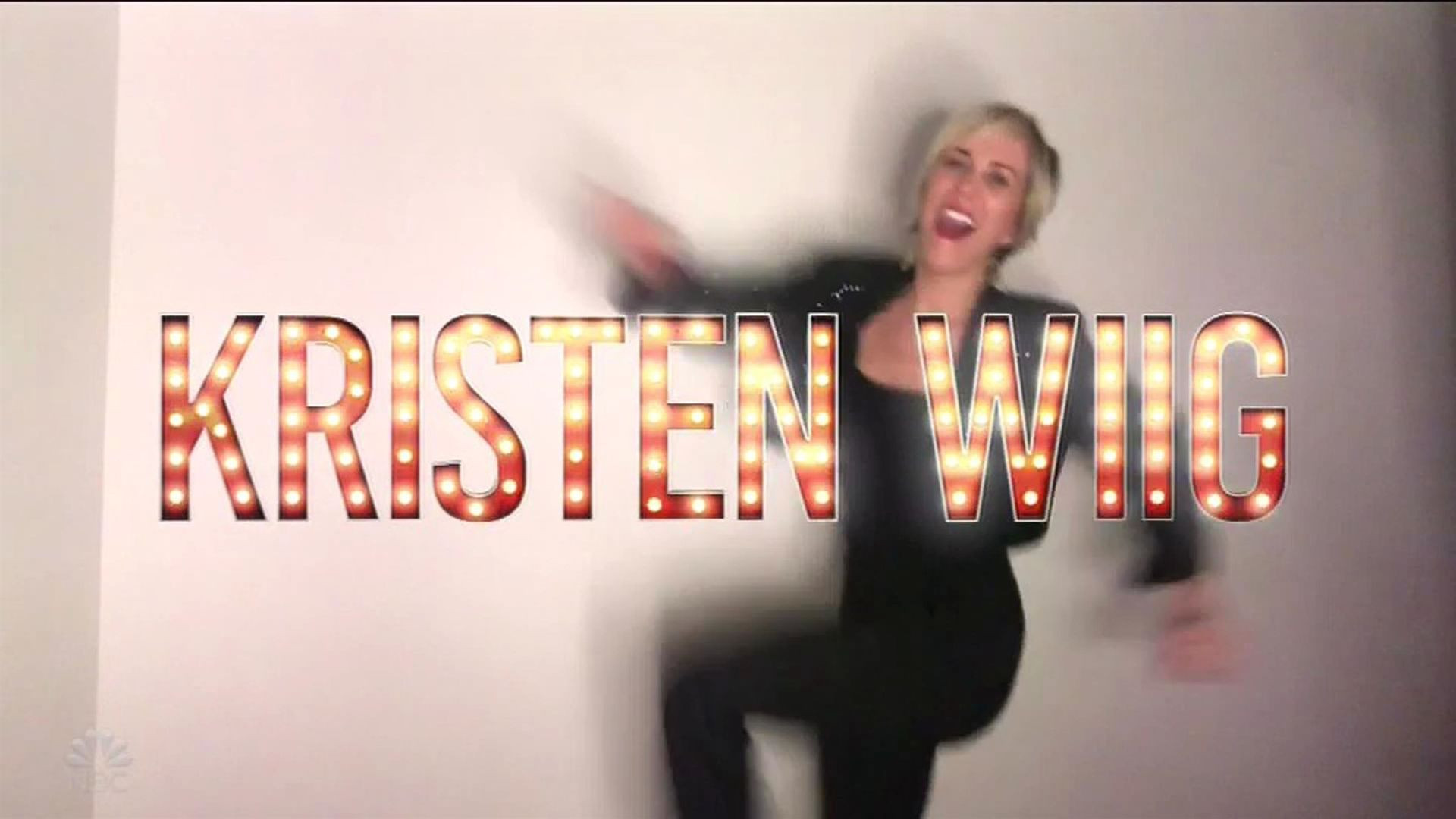 Kristen Wiig Sexy fappenings.com 19