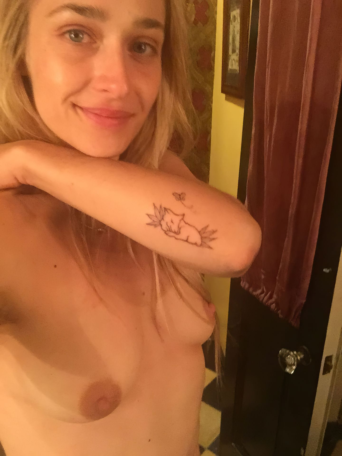 Jemima Kirke Nude Leaked fappenings.com