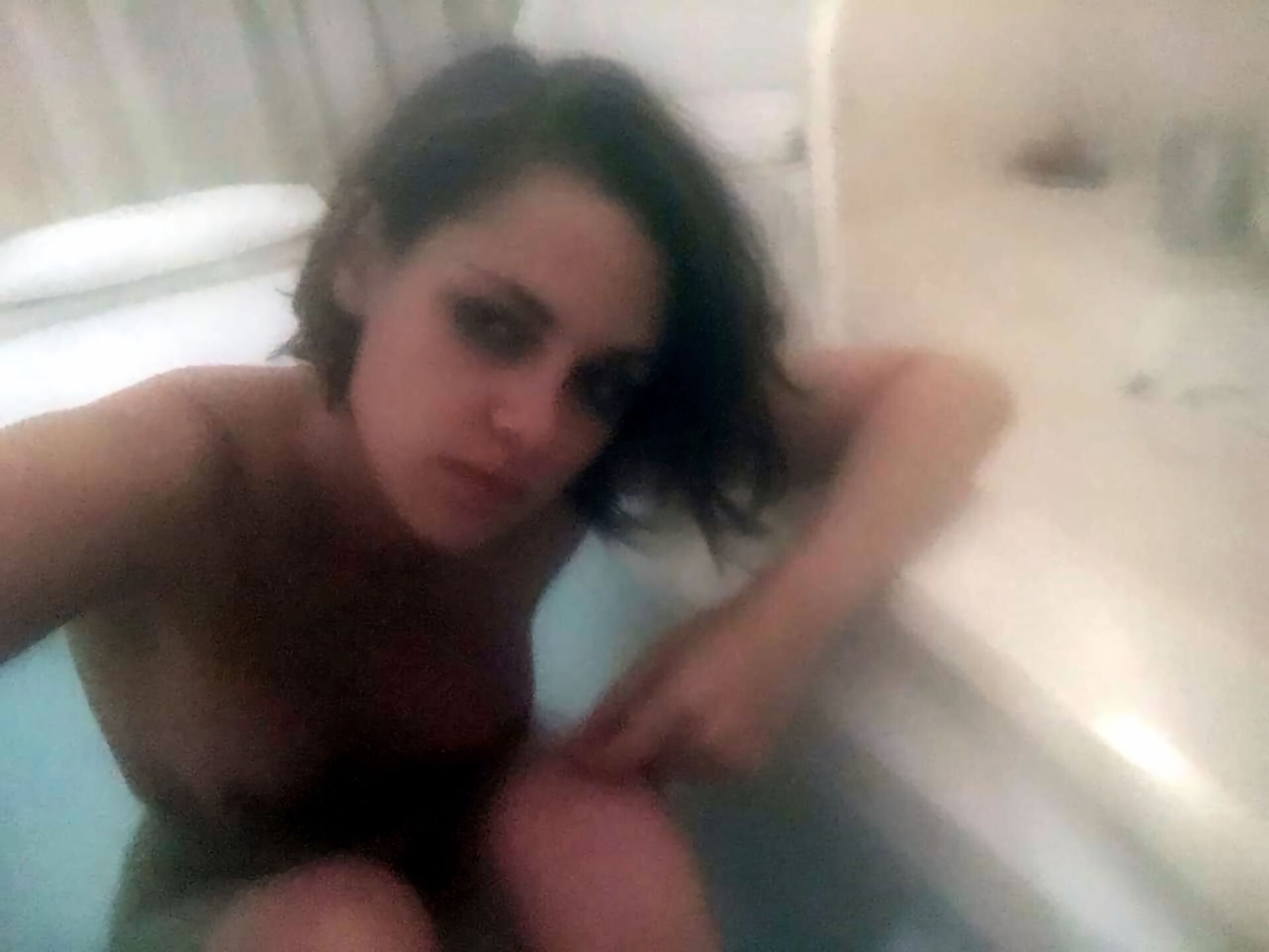 Kristen Stewart Nude Leaked 201 fappenings.com 